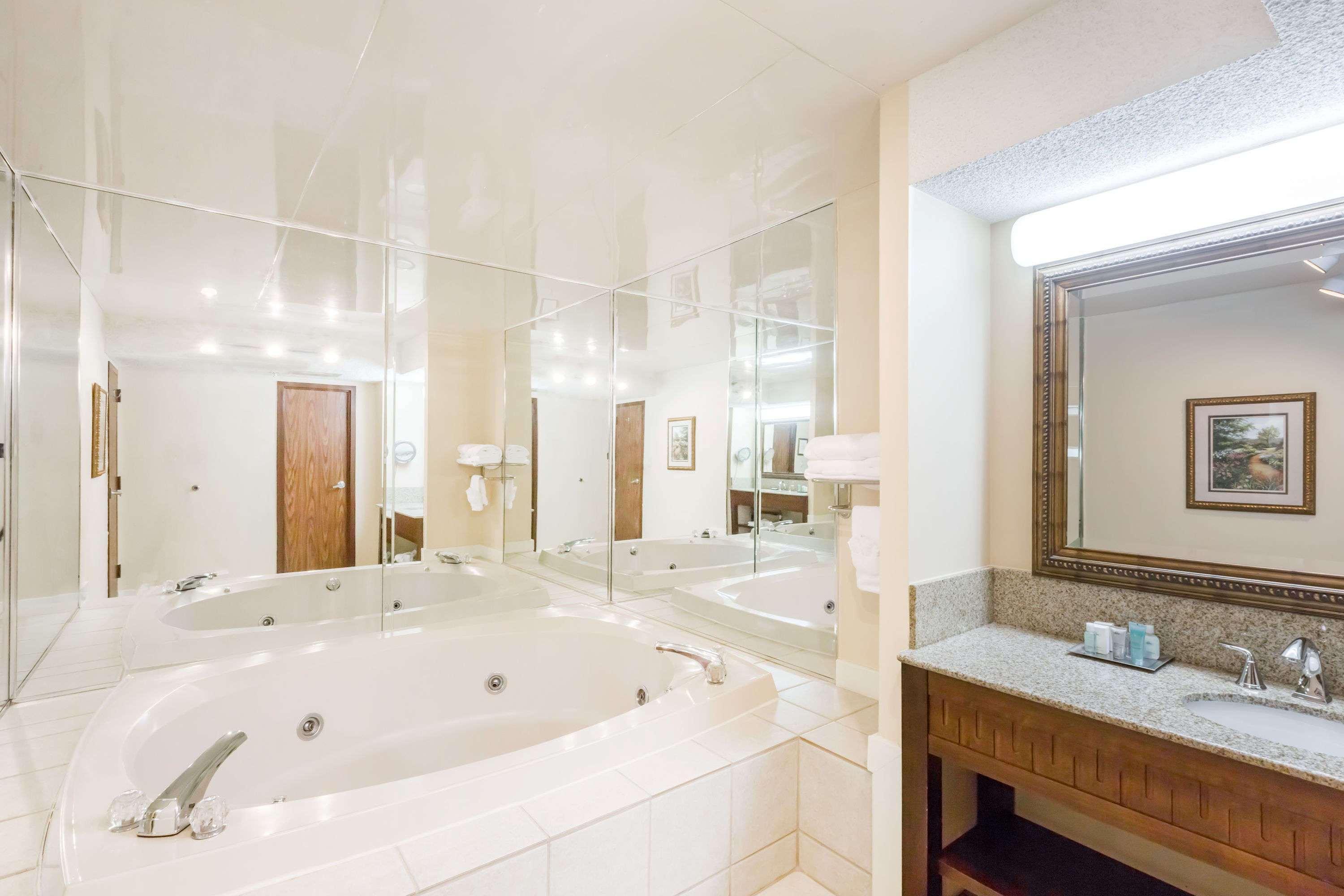 วินด์แฮม ริเวอร์ฟรอนต์ ลิตเติล ร็อก Hotel ลิตเติลร็อค ภายนอก รูปภาพ